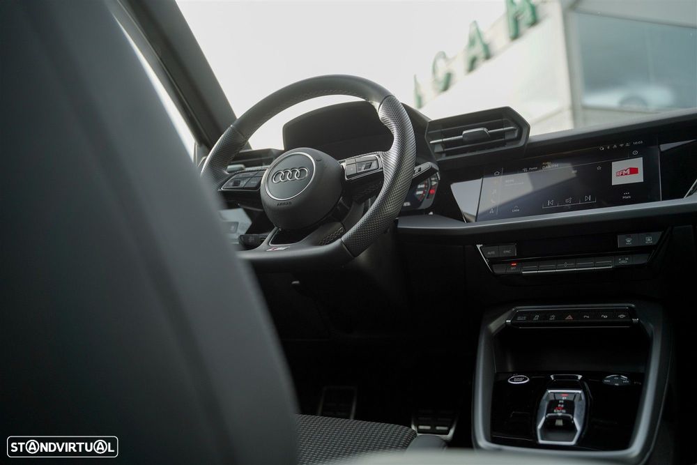 Audi A3 Sportback 30 TFSI S line S tronic - 17