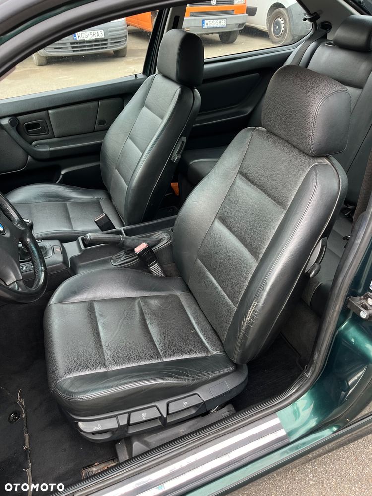 BMW Seria 3 - 12