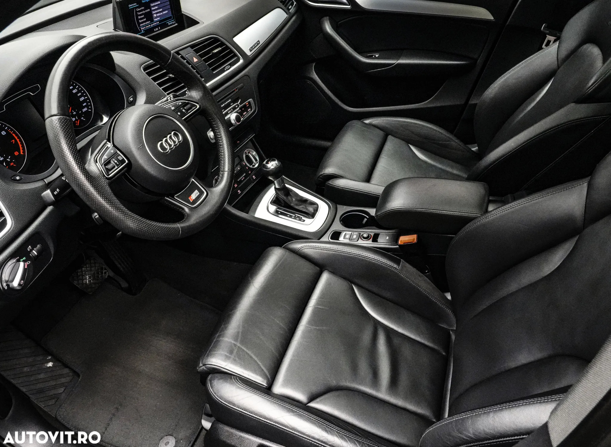 Audi Q3 2.0 TFSI Quattro Stronic - 12