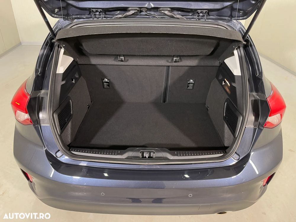 Ford Focus 1.0 EcoBoost MHEV Titanium - 12