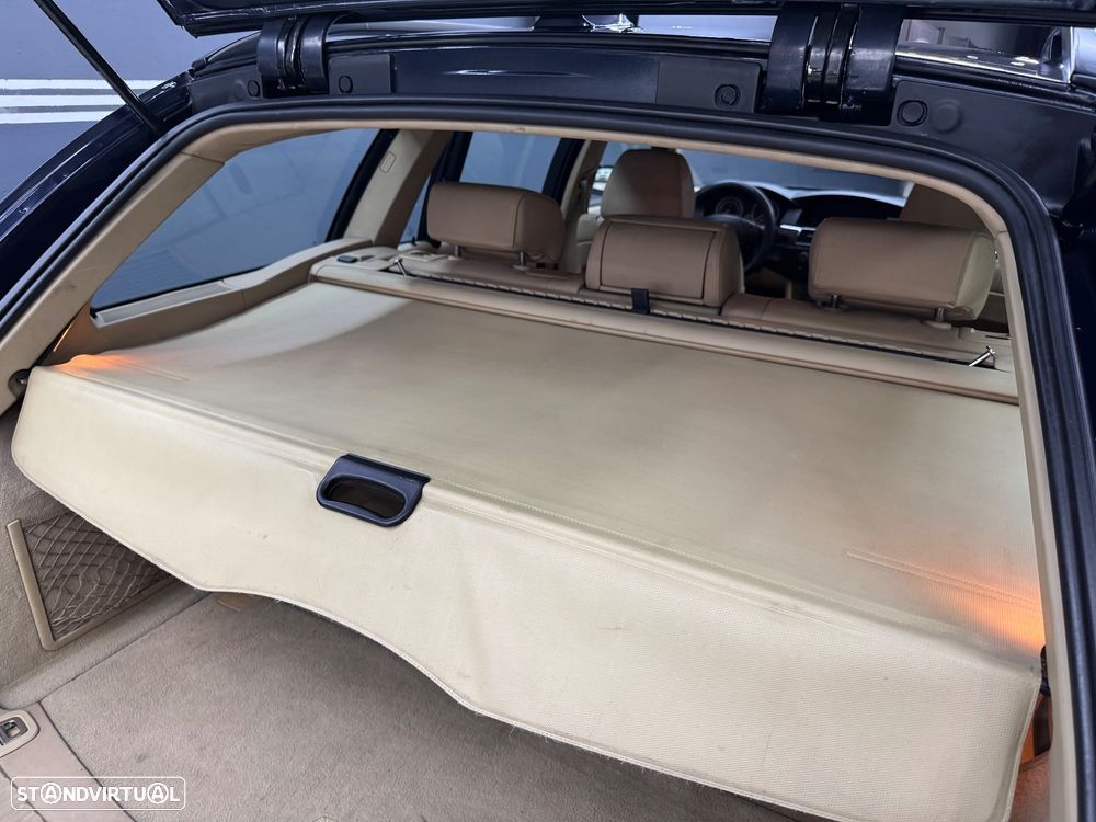 BMW 525 dA Touring - 22