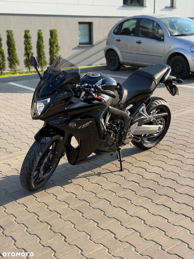 Honda CBR - 1