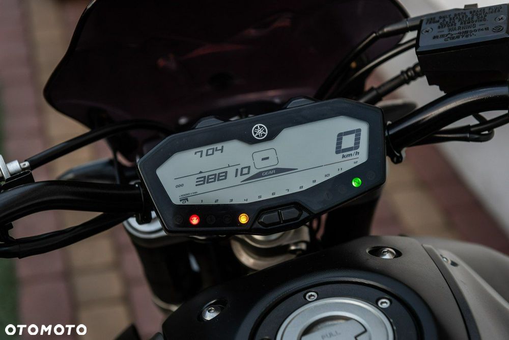 Yamaha MT - 9