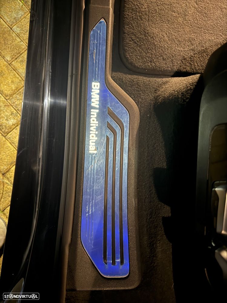 BMW X7 30 d xDrive Pack M - 4