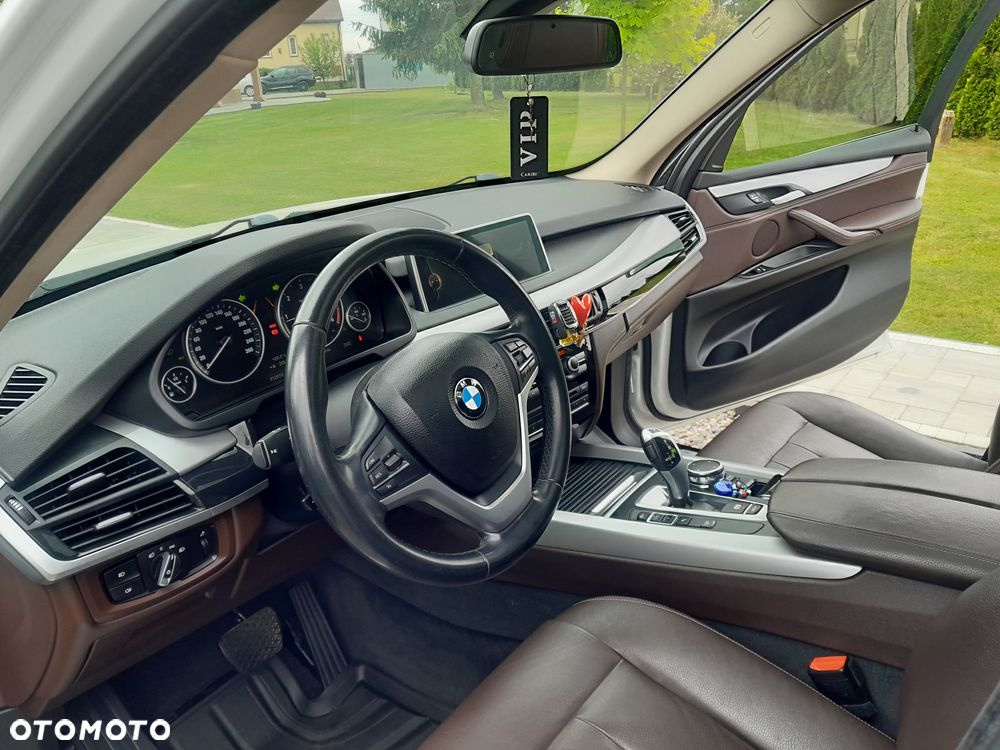 BMW X5 xDrive25d - 15