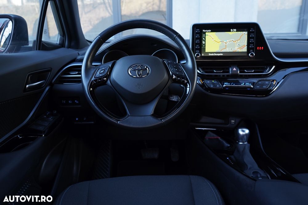 Toyota C-HR - 10