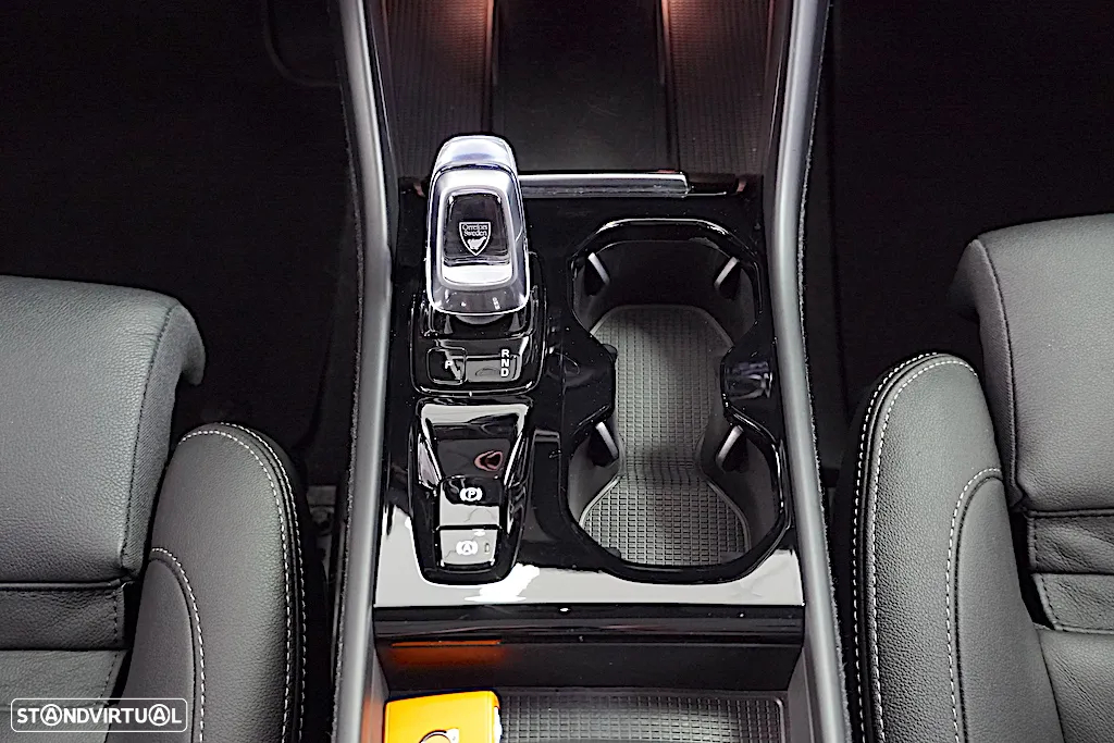 Volvo XC 40 1.5 T5 PHEV Inscription - 20