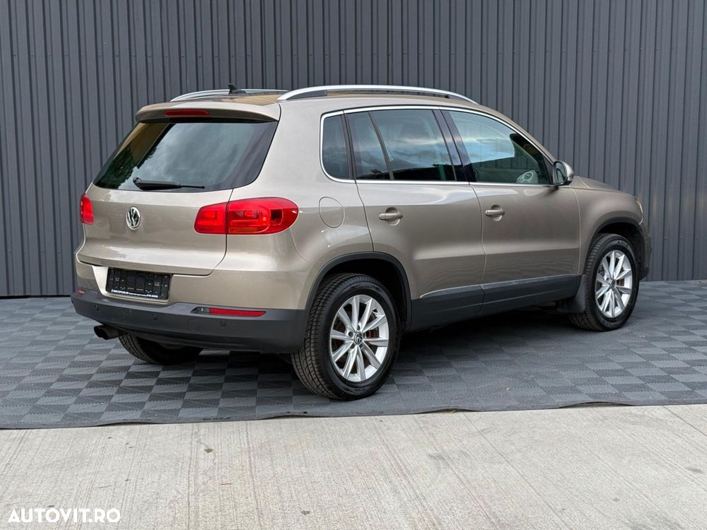 Volkswagen Tiguan - 5