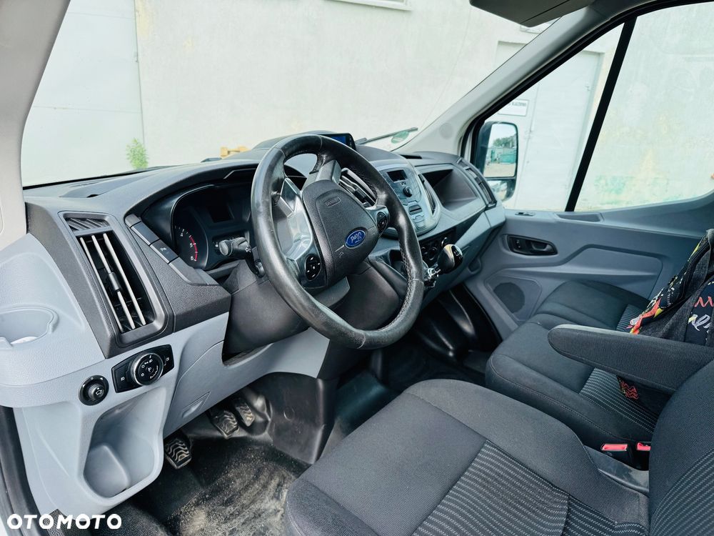 Ford Transit - 4
