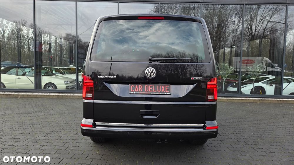 Volkswagen Multivan - 7