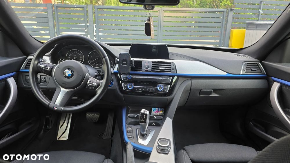 BMW 3GT 318d M Sport - 19