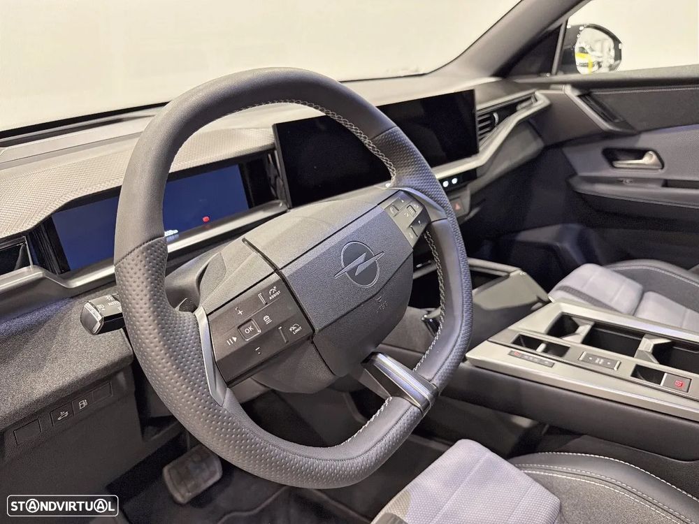 Opel Grandland 1.6 T PHEV GS - 12