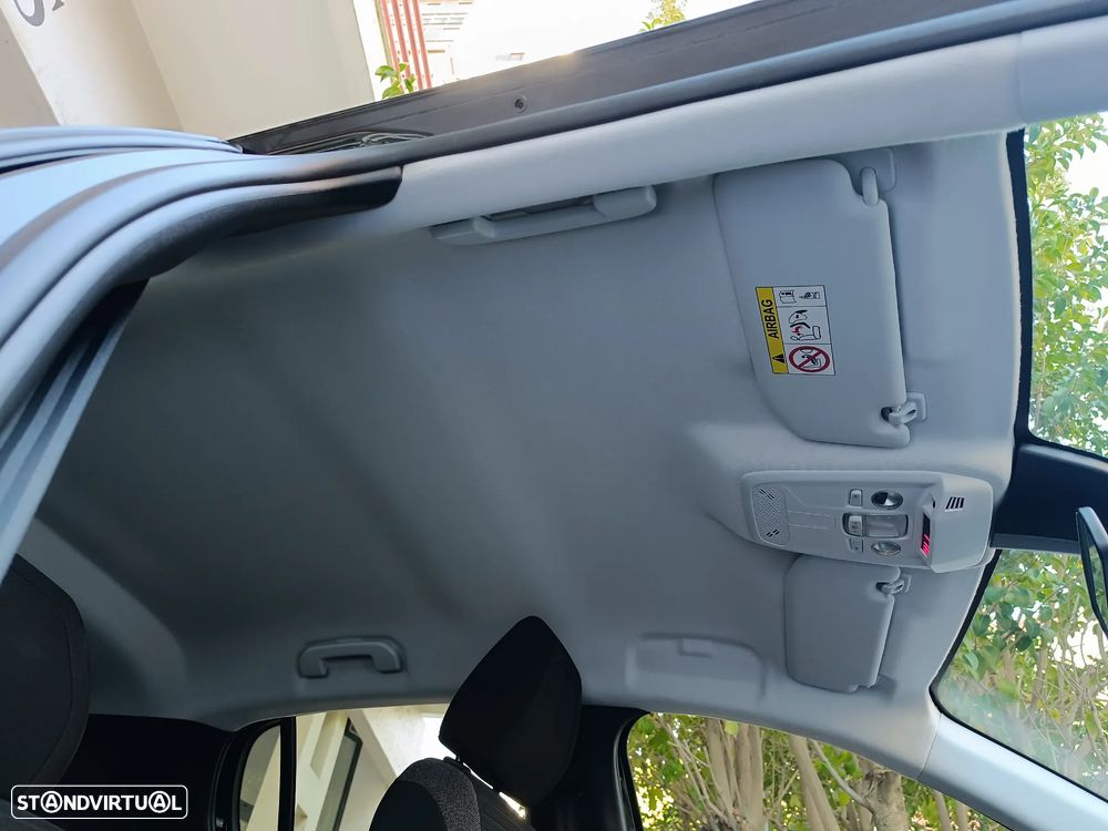 Peugeot 208 PureTech 100 EAT8 Active Pack - 29