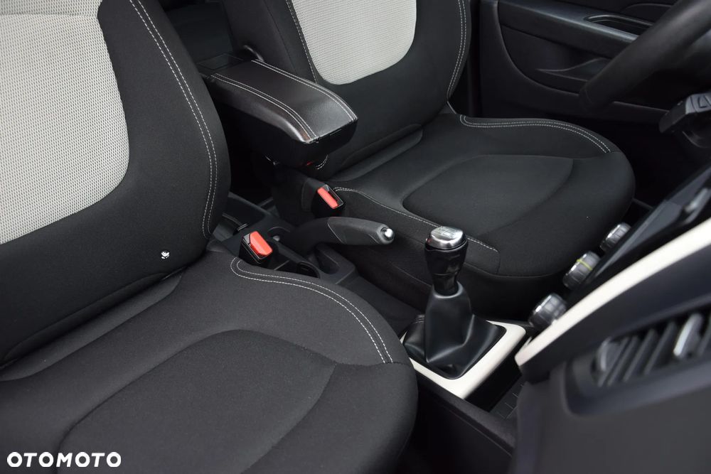 Renault Captur 0.9 Energy TCe Intens EU6 - 10