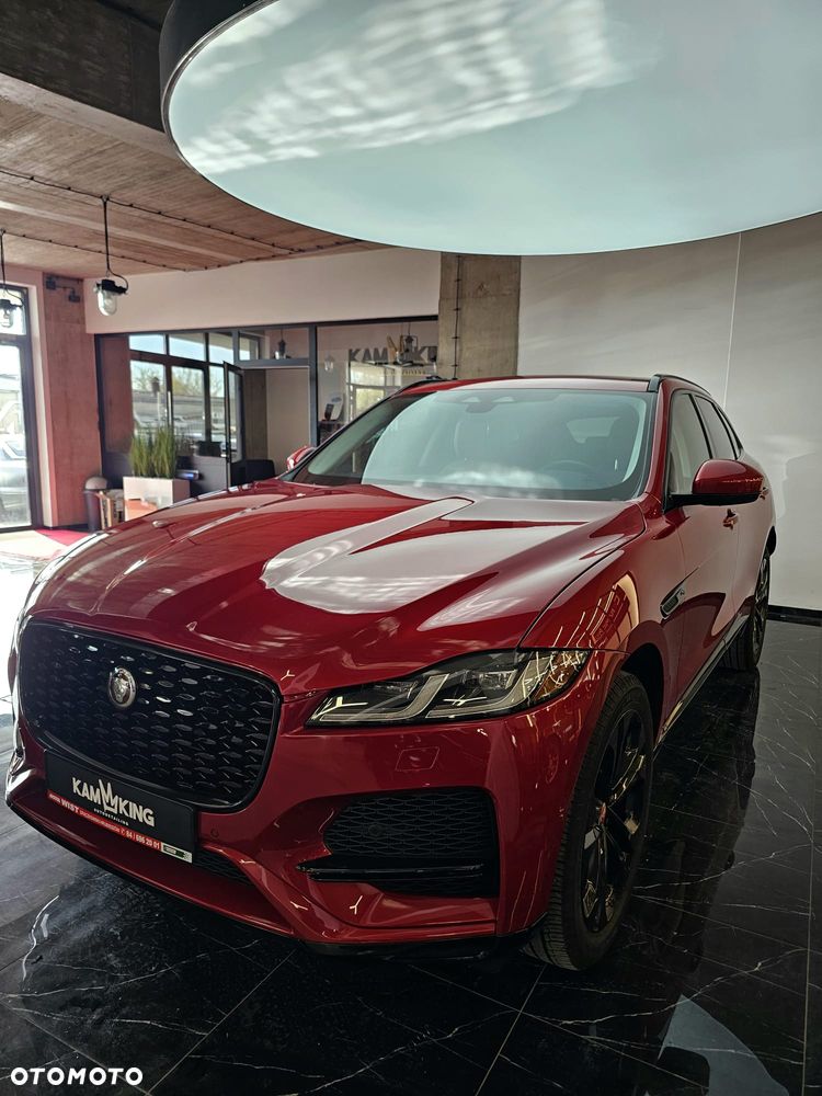 Jaguar F-Pace P250 AWD R-Dynamic S - 4