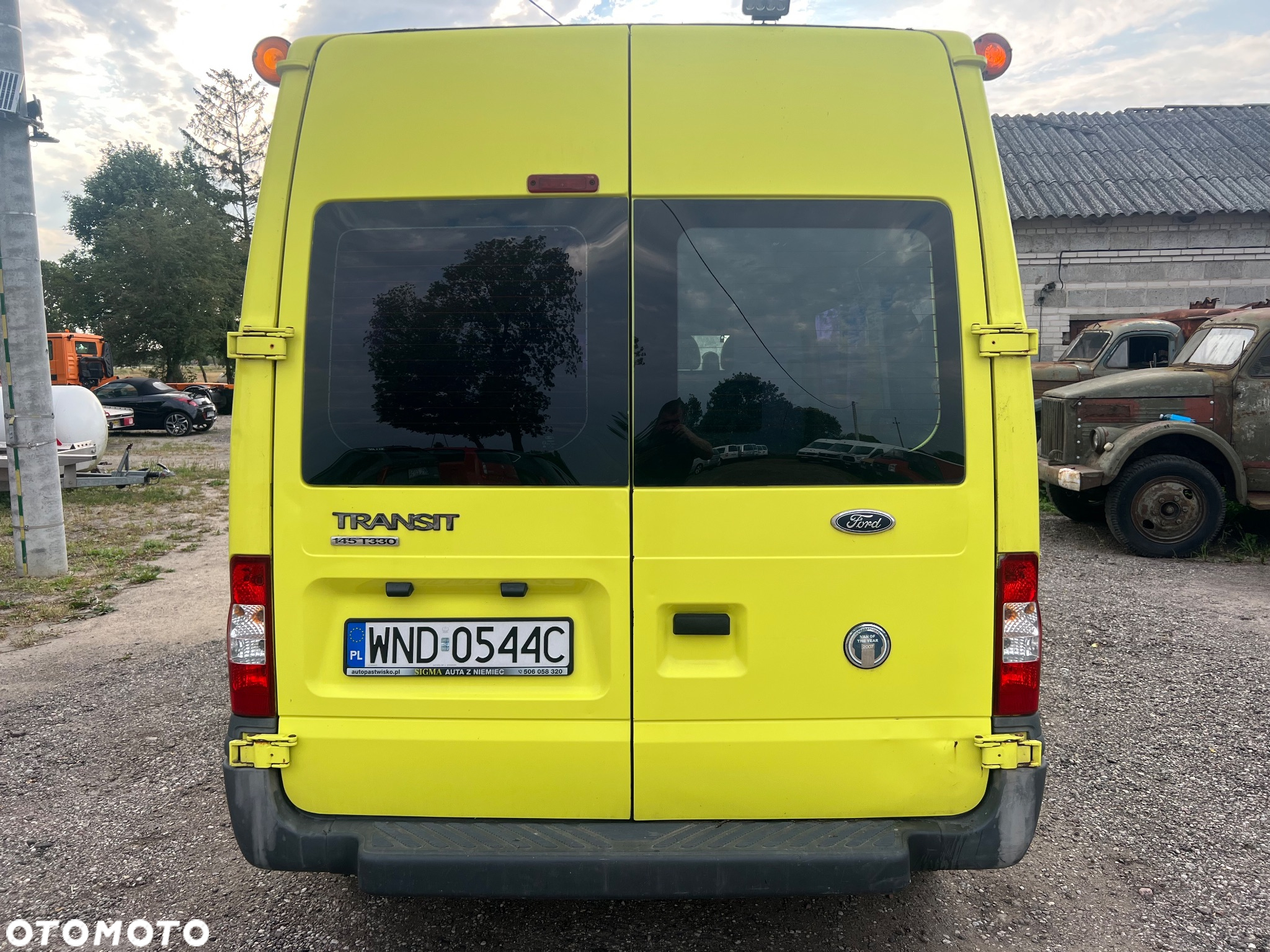 Ford Transit 2,3 benzyna z gazem, tył napęd - 9