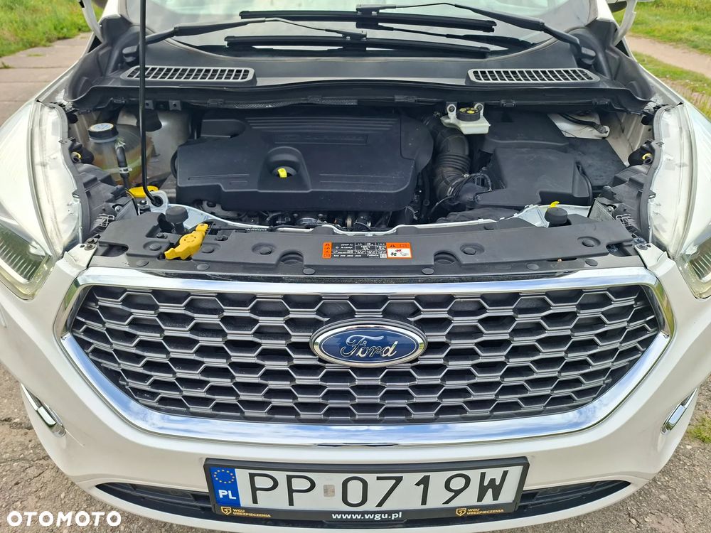 Ford Kuga 2.0 TDCi 4x4 Vignale - 35