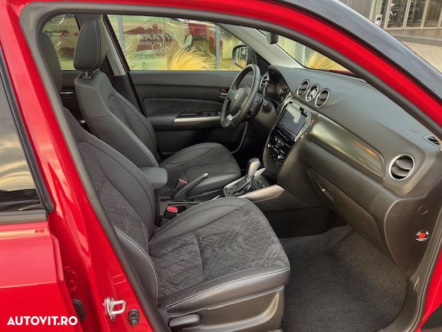 Suzuki Vitara 1.4 Boosterjet 6AT MHEV Luxus - 9