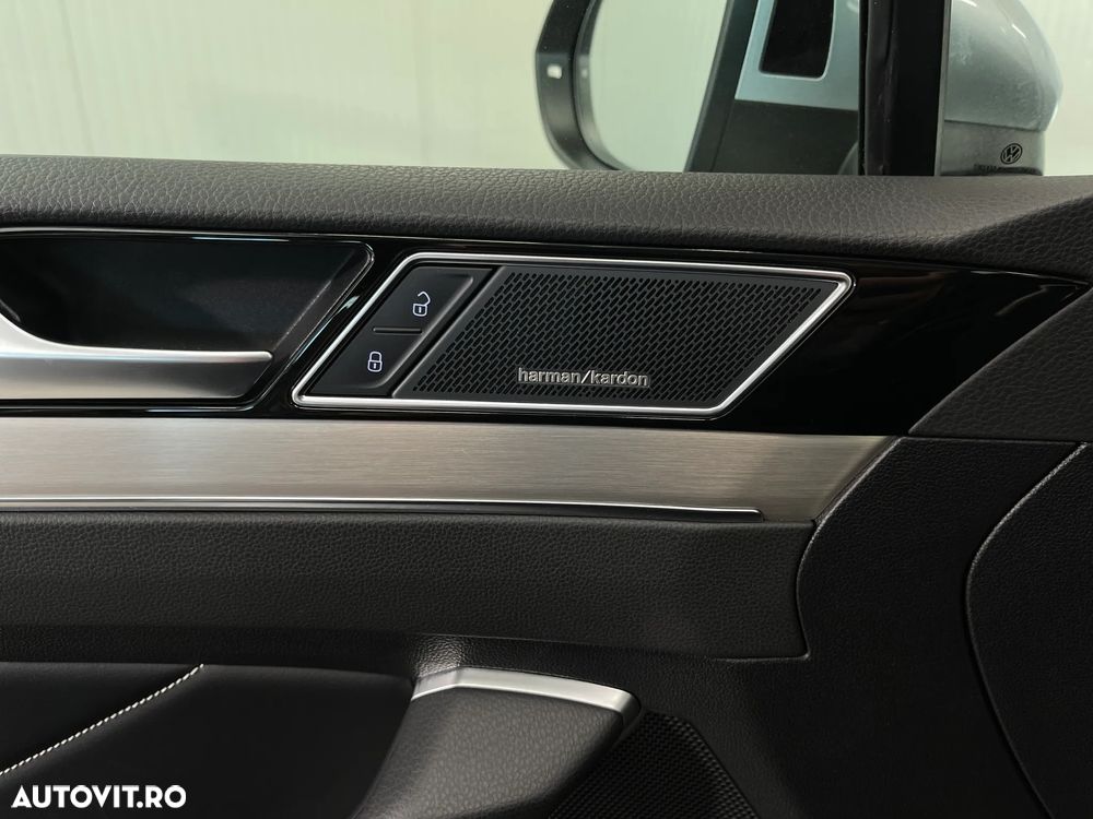 Volkswagen Passat 2.0 TDI DSG Highline - 22