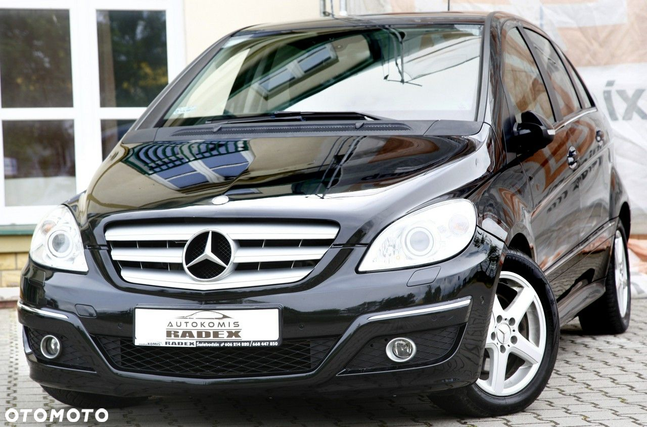 Mercedes-Benz Klasa B 180 CDI Autotronic Special Edition - 16