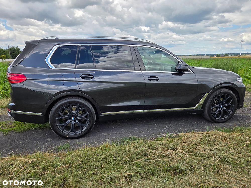 BMW X7 2021 photo 3