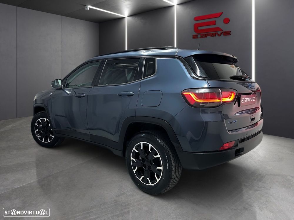 Jeep Compass 1.3 TG Trailhawk - 8