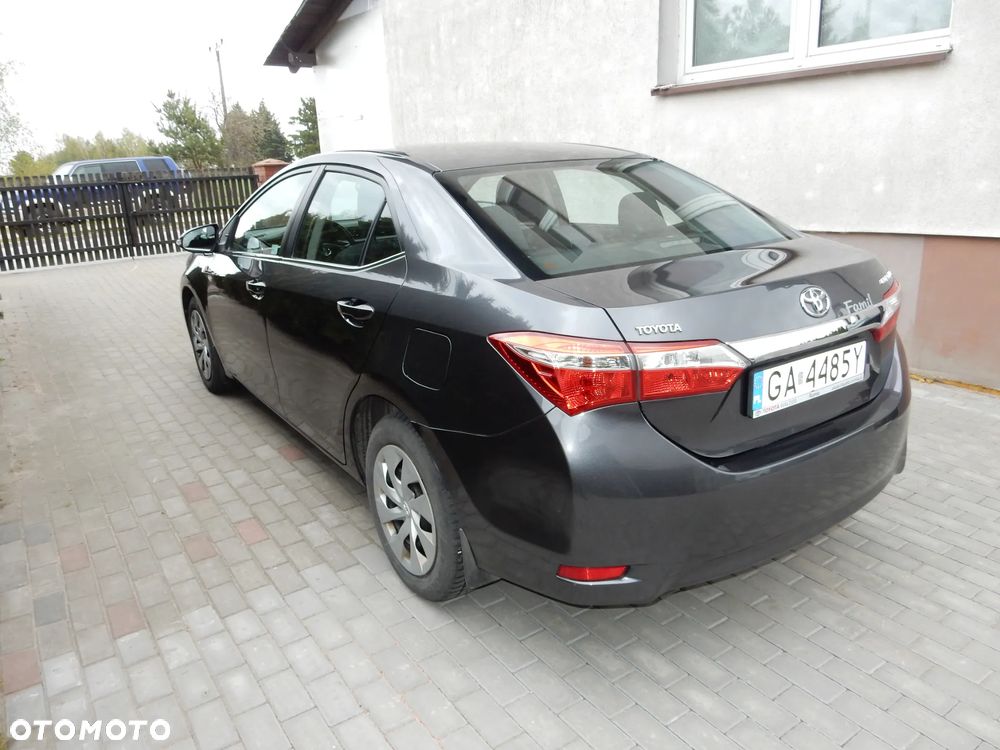 Toyota Corolla 1.4 D-4D Comfort - 4