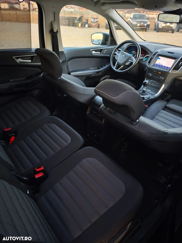 Ford S-Max 2.0 TDCi Titanium - 24