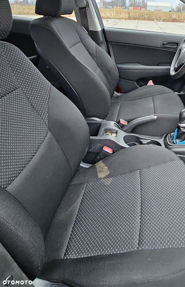 Hyundai i30 i30cw 1.4 Comfort - 9