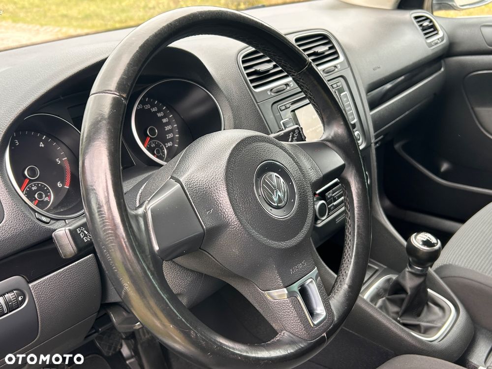 Volkswagen Golf 1.6 TDI DPF Comfortline - 18