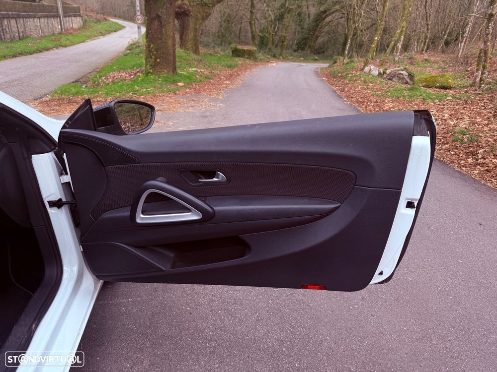 VW Scirocco 2.0 TDI Sport - 15