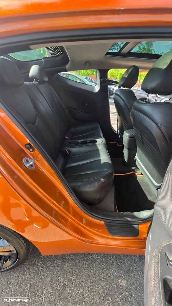 Hyundai Veloster 1.6 GDi Blue Comfort - 12
