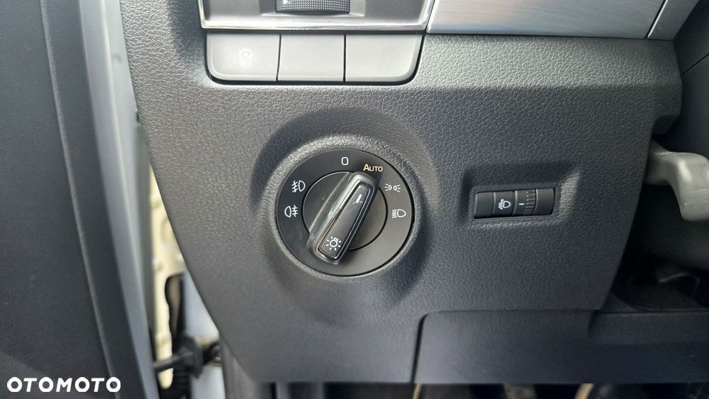 Skoda Fabia 1.0 TSI Ambition - 25