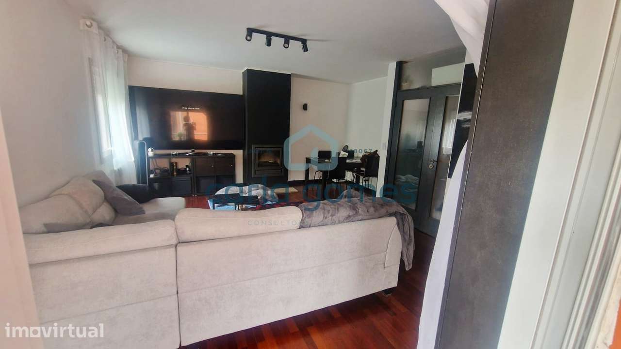 APARTAMENTO T3 C/ SUÍTE LUGAR DE GARAGEM | BAGUIM DO MONTE - RIO TINTO - Grande imagem: 2/25