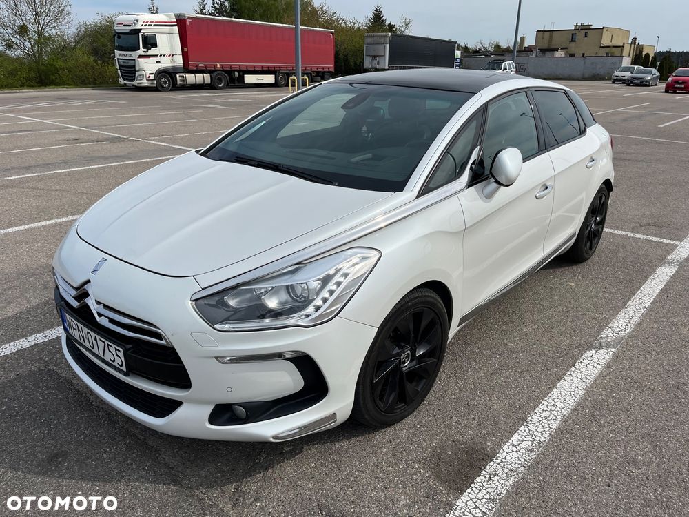 Citroën DS5 HDi 165 SportChic - 2