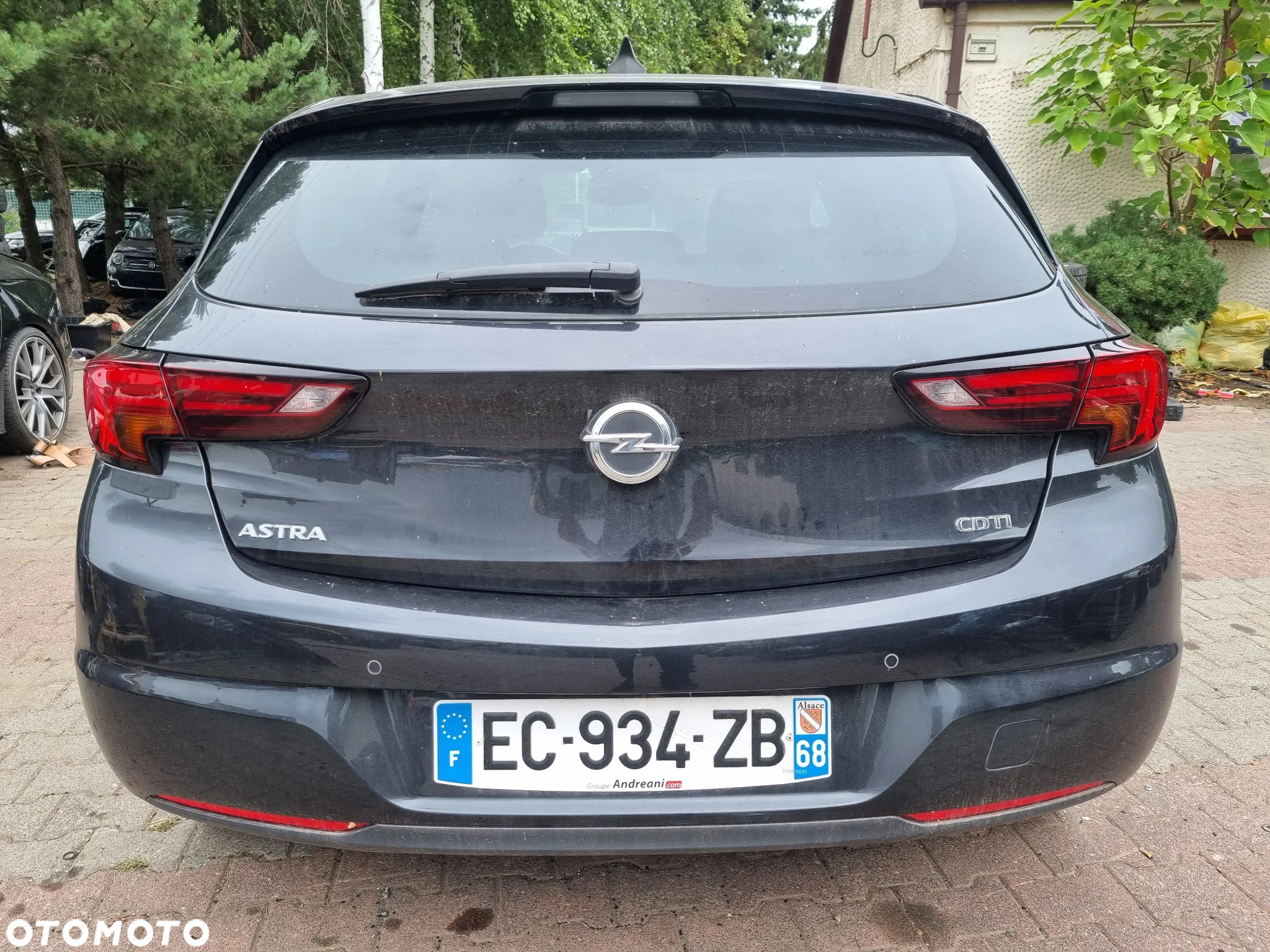 Opel Astra IV 1.6 CDTI Cosmo - 18