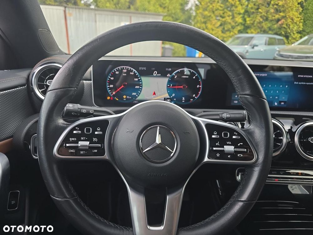 Mercedes-Benz CLA - 11