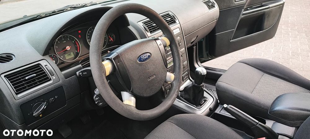 Ford Mondeo 1.8 Trend X100 / X - 14