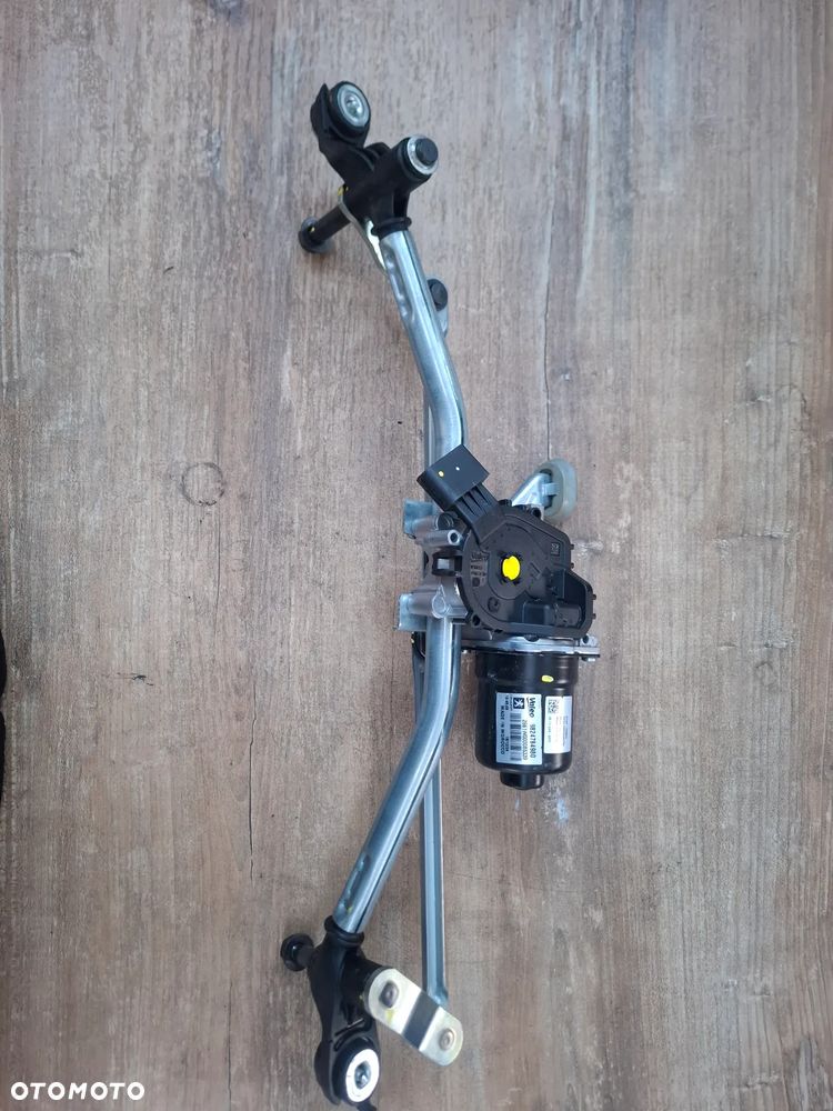 Peugeot 208 II lift 25r mechanizm wycieraczek 9824784980 - 2