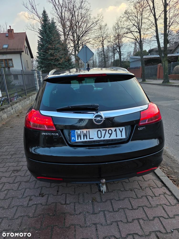 Opel Insignia 2.0 CDTI - 10