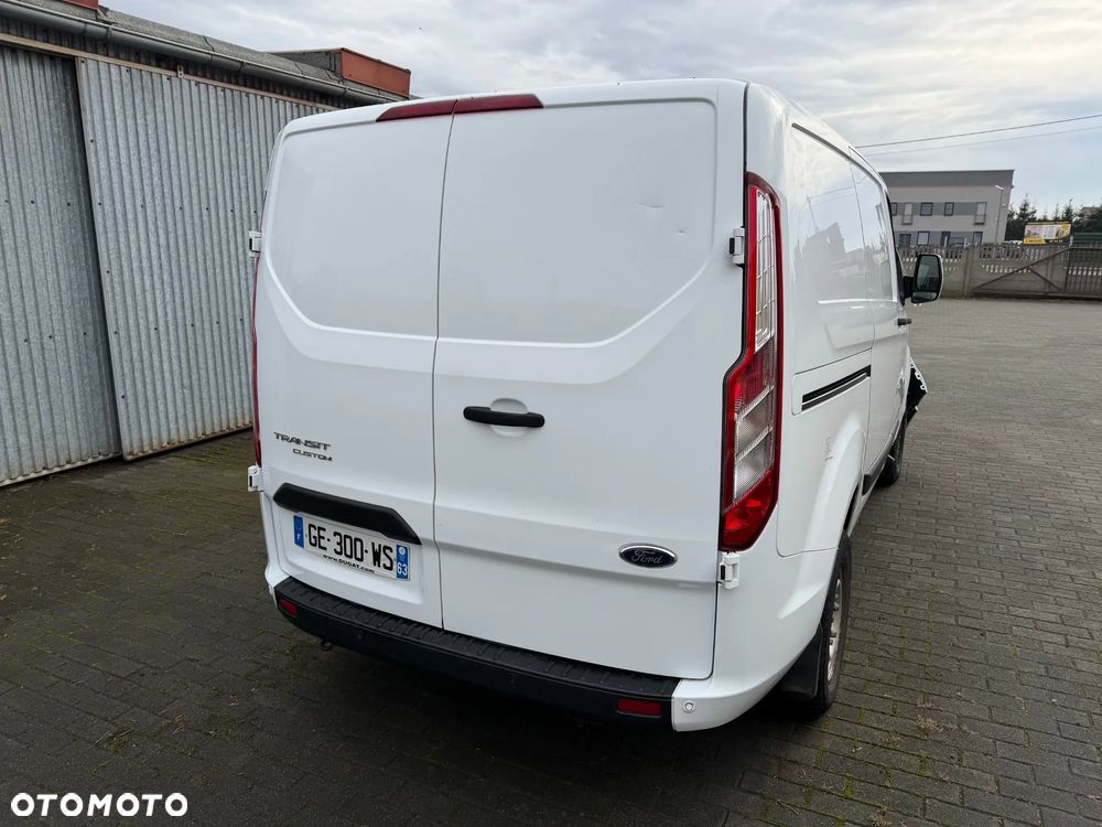 Ford TRANSIT CUSTOM - 4
