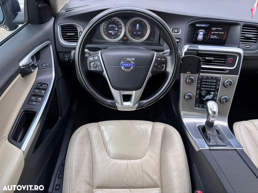 Volvo V60 D3 Start-Stop Summum - 3