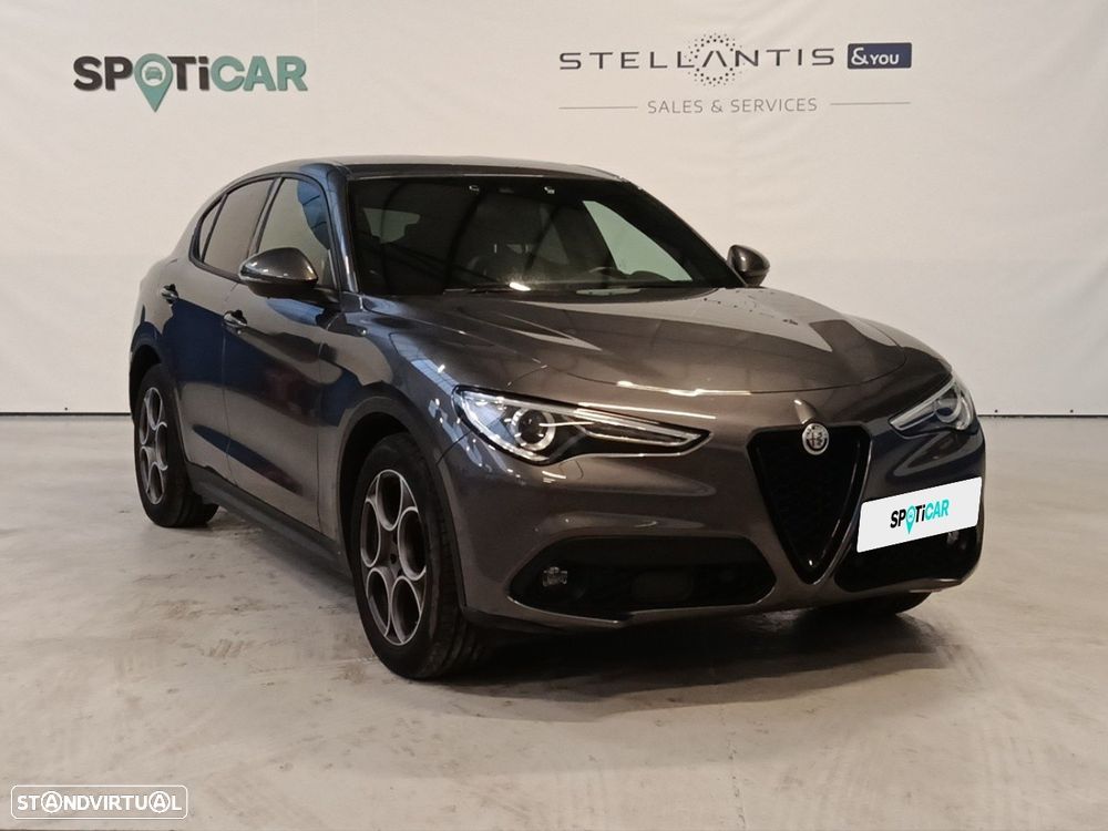 Alfa Romeo Stelvio 2.2 D Sprint AT8 - 3