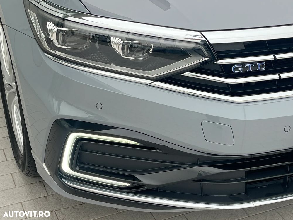 Volkswagen Passat GTE - 4