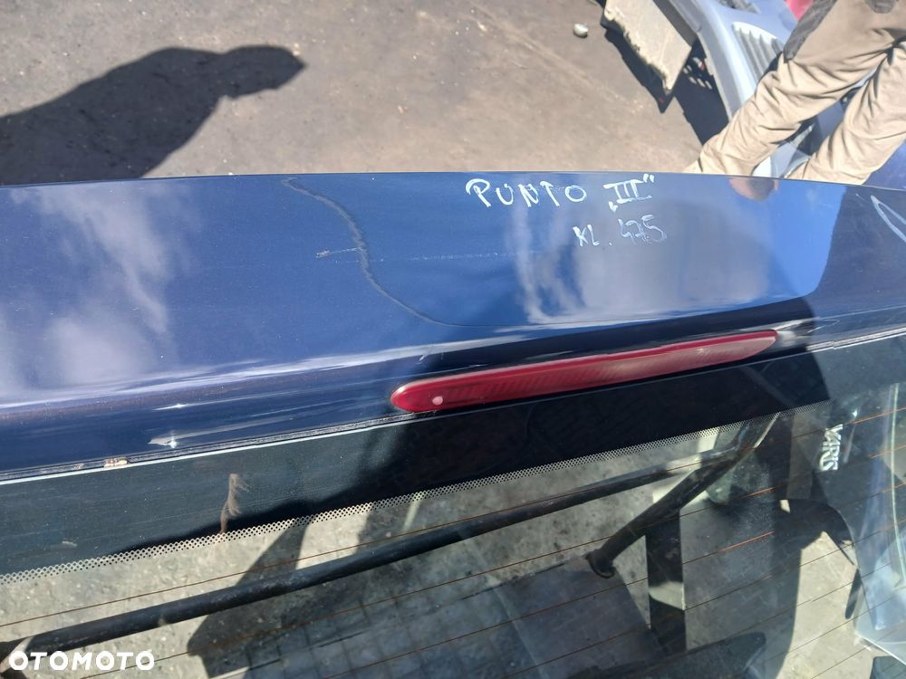 Fiat Grande Punto Klapa bagażnika kod lakieru 475 - 6