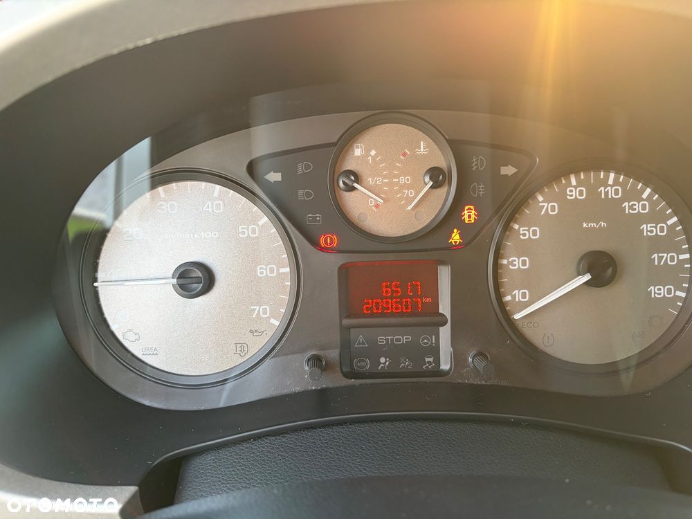 Citroën Berlingo 1.6 HDi Exclusive - 32