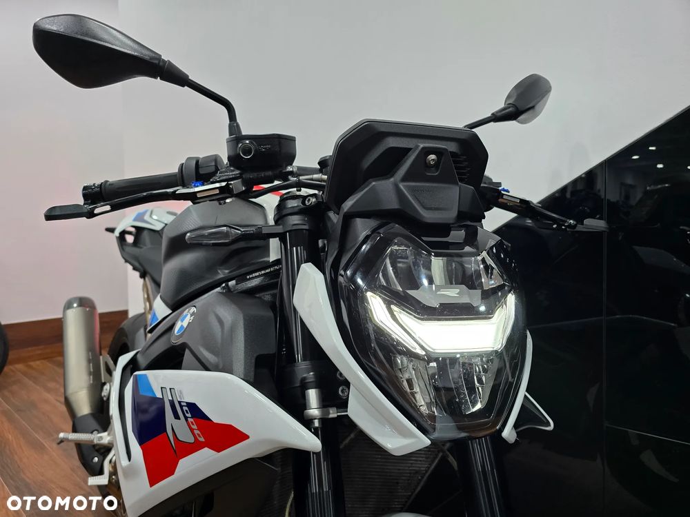 BMW S - 11