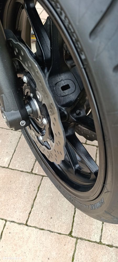 Yamaha MT - 19