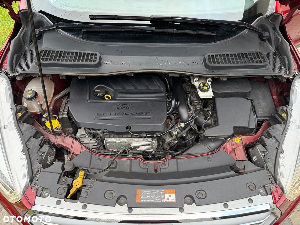Ford Kuga - 12