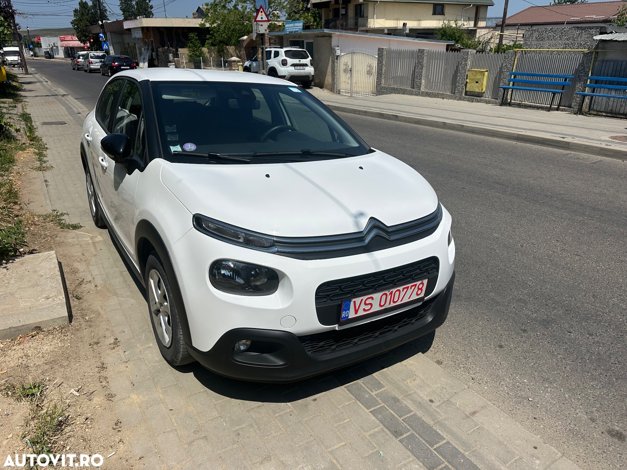 Citroën C3 Pure Tech 83 S&S FEEL PACK - 2